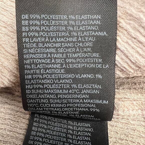 H&M tan crepe sleeveless shorts romper adjustable spaghetti straps NWOT size M - Picture 10 of 11